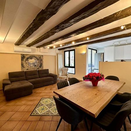 La Maison Di Trastevere ローマ エクステリア 写真